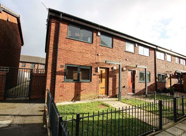 House-for-sale-in-Manchester-123